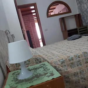 https://la-piazzetta.sicilyhotelsitaly.net