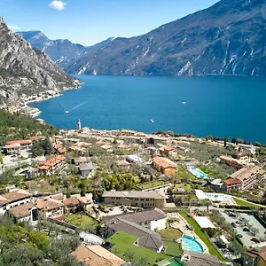 Royal Village Hotel Limone sul Garda