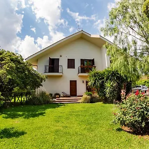 https://la-fastuca-casa-vacanze.sicilyhotelsitaly.net