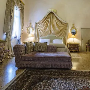 Palazzo Ca' Bernardo By Francesco Molon Affittacamere Venezia